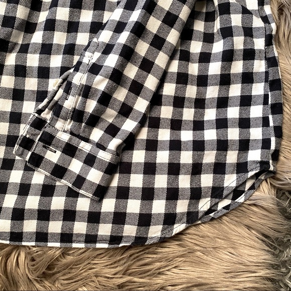 Banana Republic | Plaid Shirt | M - Picture 4 of 7